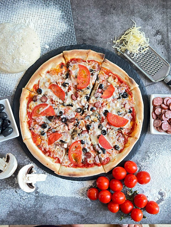 Пицца "Мясное ассорти"  50 см